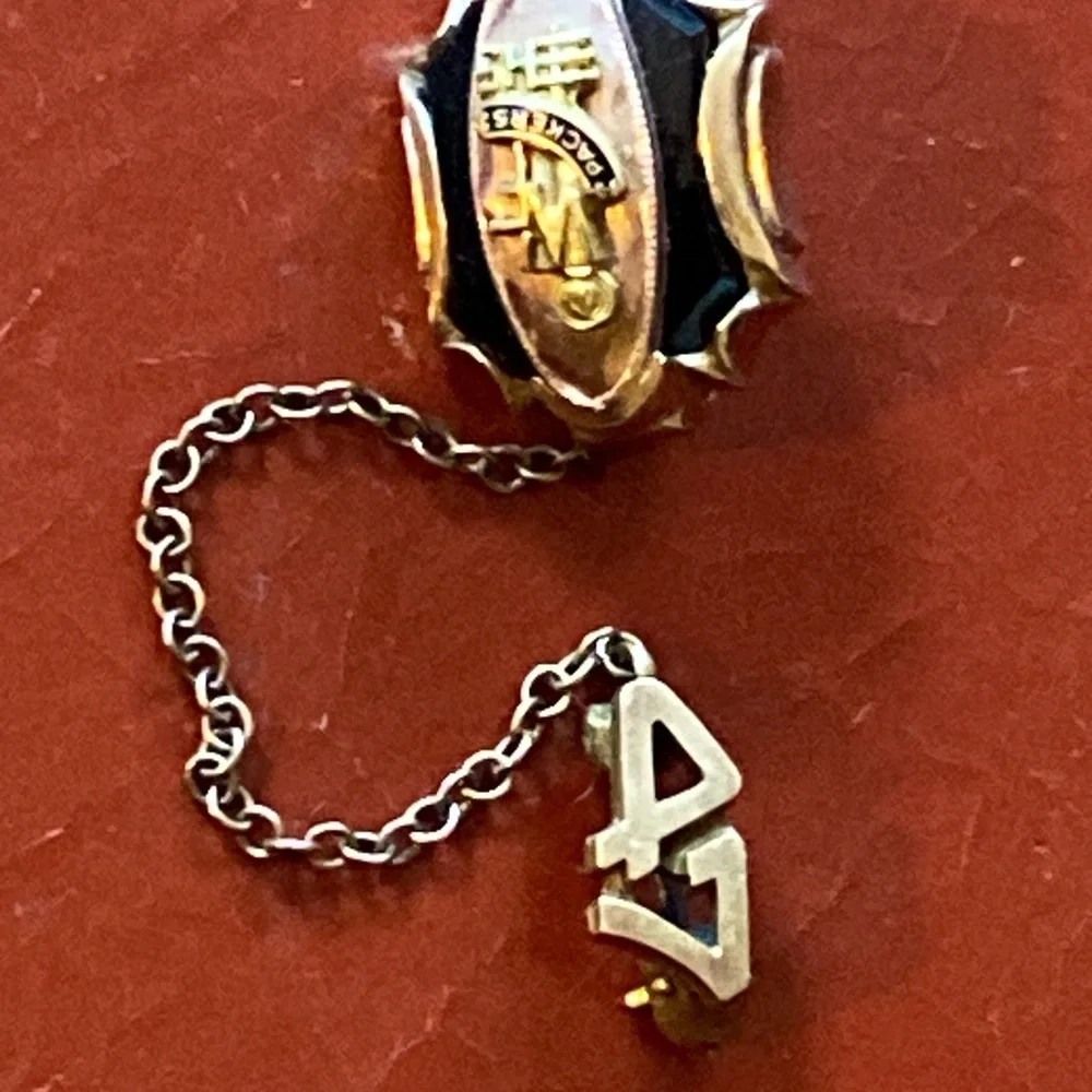 1947 antique vintage 10k Beta Kappa Phi fraternity pin set